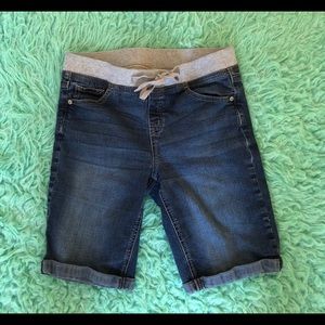 Justice denim shorts NWOT